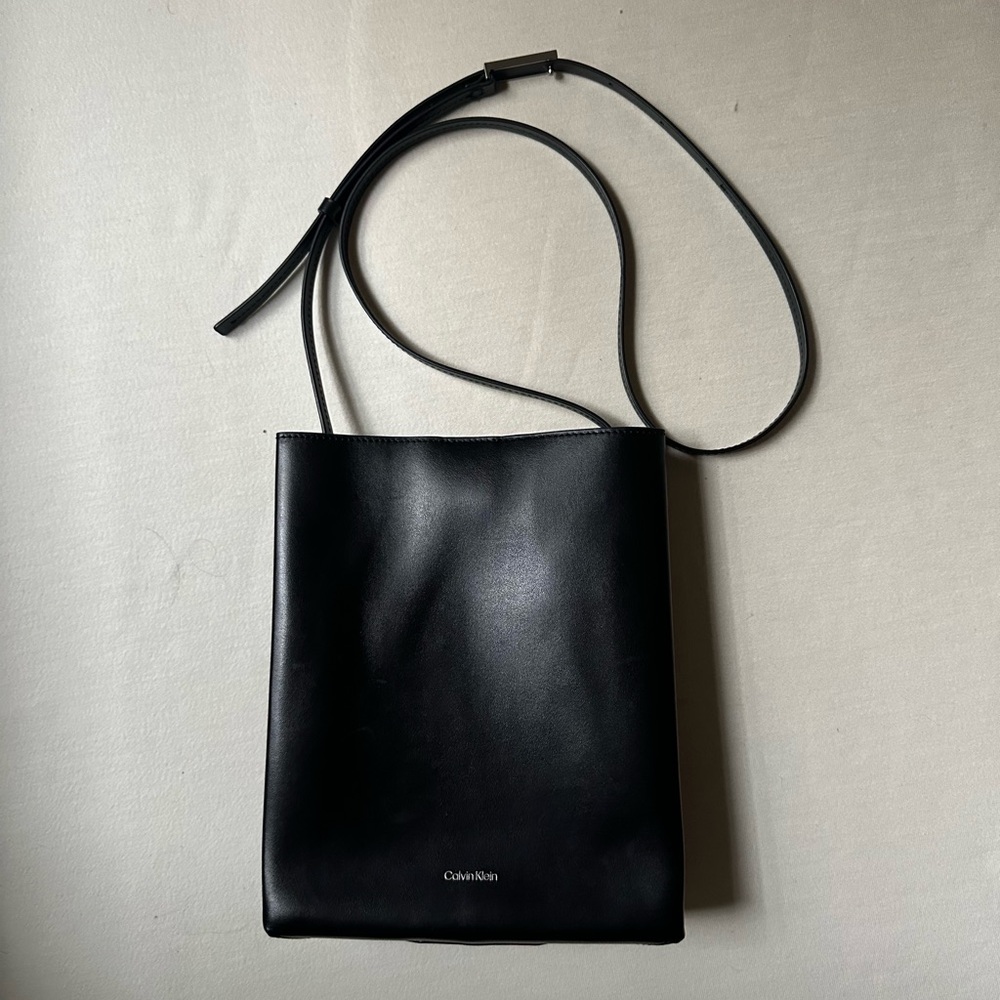 Calvin Klein Line Leather Crossbody Bag